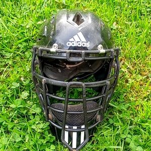 Adidas catcher's helmet BTE00094HK  6-1/4 -7